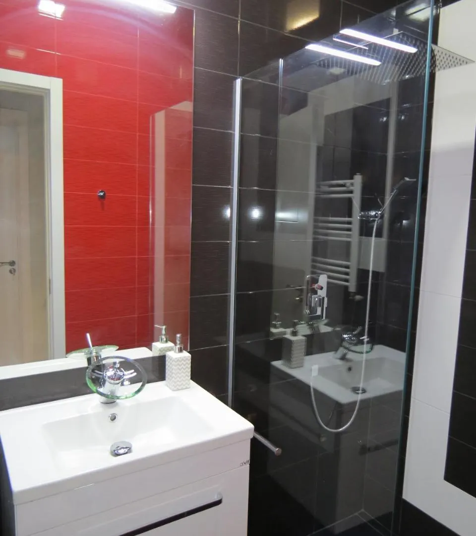 Three Rooms Apartment 트빌리시 조지아