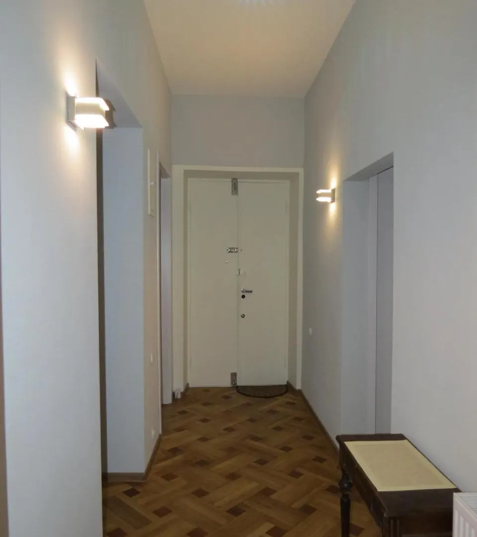 Three Rooms Apartment 트빌리시